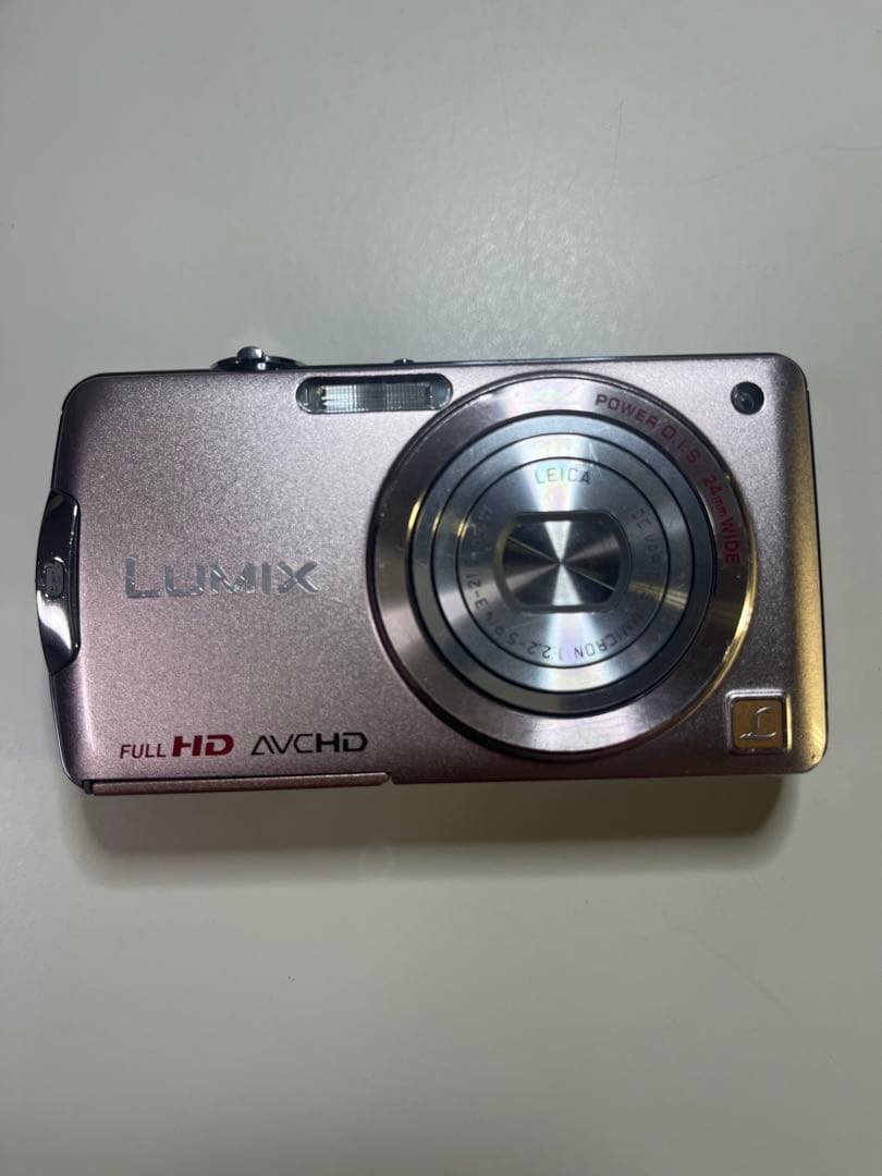 希少 パナソニック デジタルカメラ DMC-FX700 本体