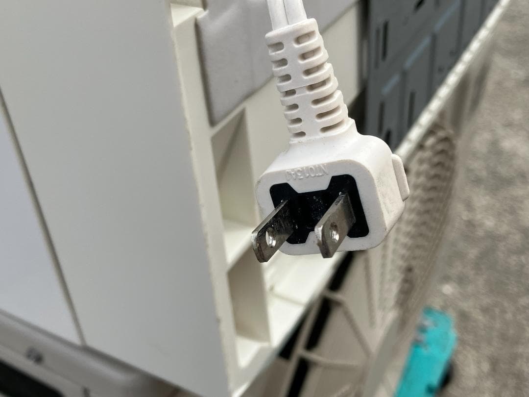 愛知岐阜/送料込★シャープ　2.2kWエアコン　AY-J22XE7　2019年製