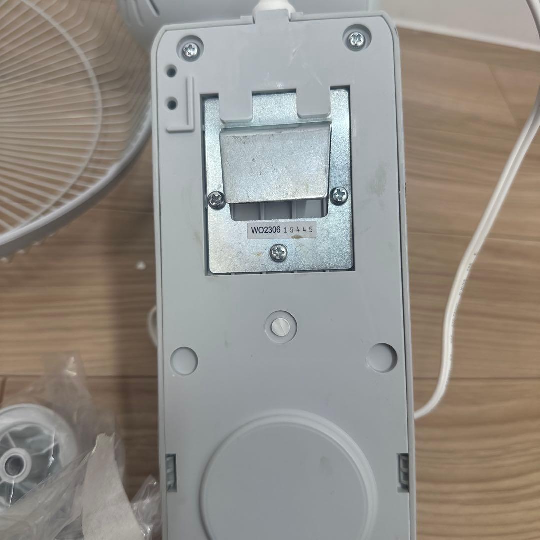 TOSHIBA 扇風機　壁掛け扇/30cm TF-30RK26 ライトグレー