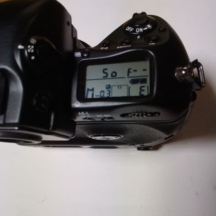 ニコン Nicon F5カメラ