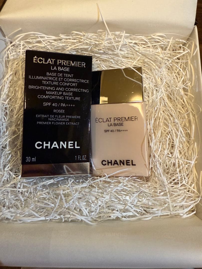 CHANEL エクラ プルミエ ラ バーズ(化粧下地)