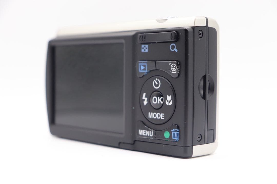 ✨動作確認済み！✨PENTAX Optio E80 単3電池で使用可能！