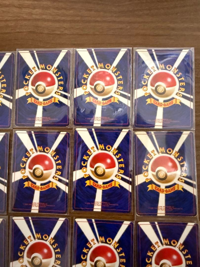 く*ら様 【300円〜】旧裏　ポケモンカード　キラ　まとめ売り