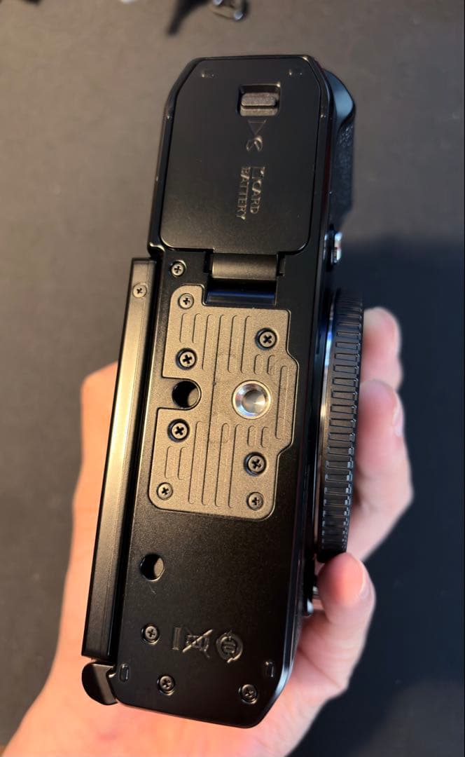 【おまけあり　超美品】NIKON ZF ブラック ボディ