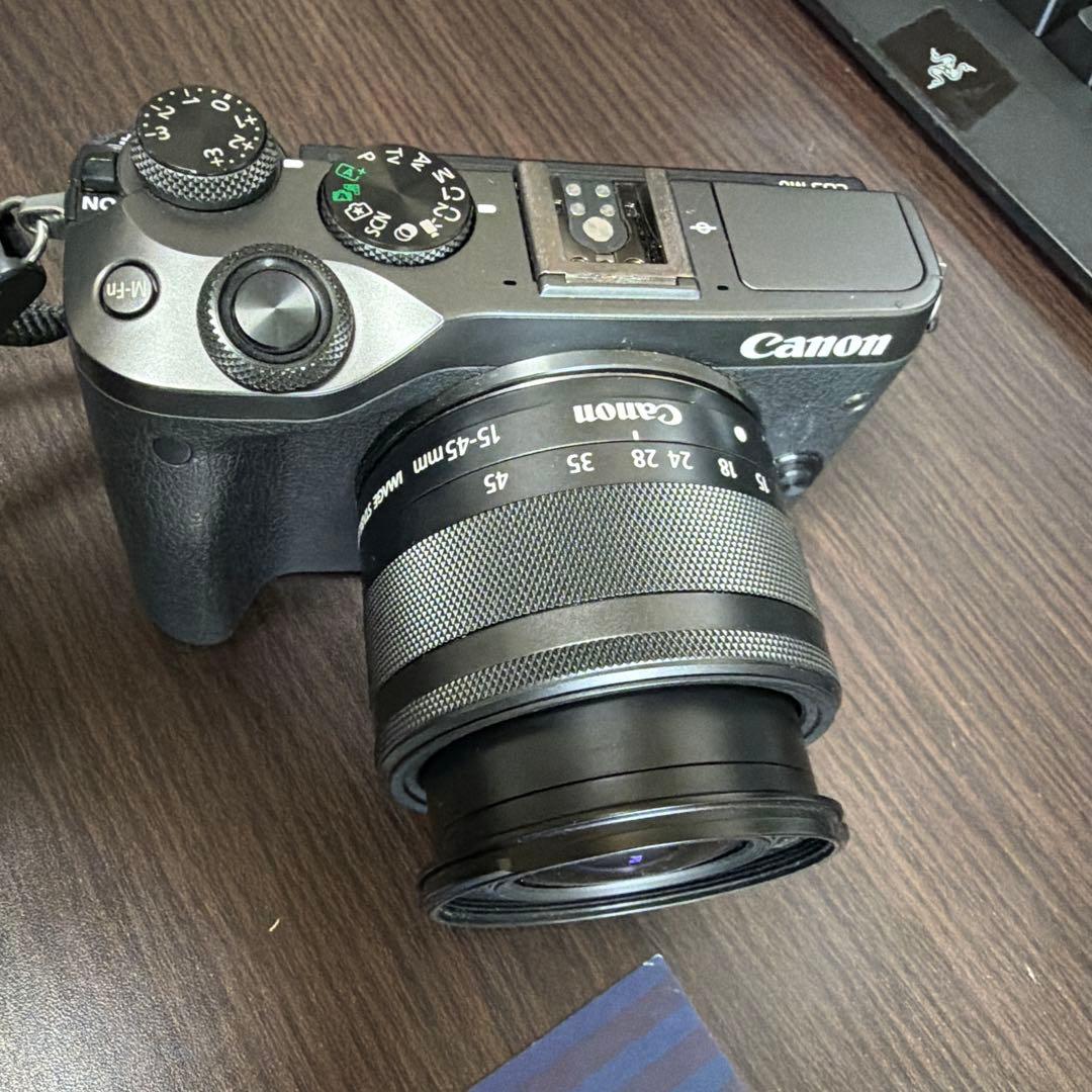 デジタルカメラ Canon EOS M6 EF-M 15-45mm