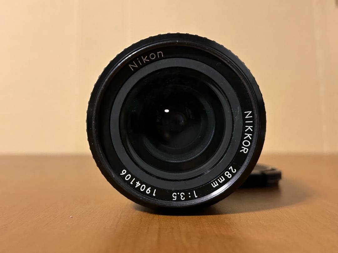 Nikon FE フィルムカメラ レンズ2本付き