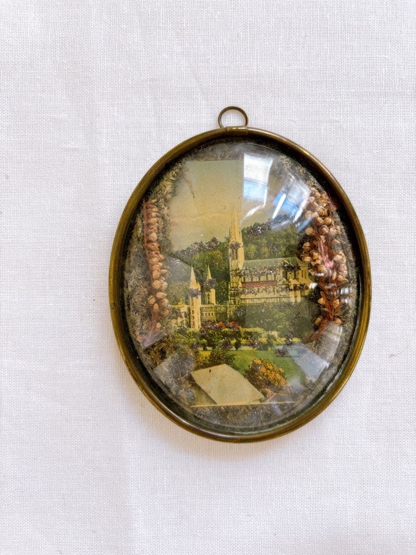 フランスアンティーク　souvenirオーバルフレーム・風景