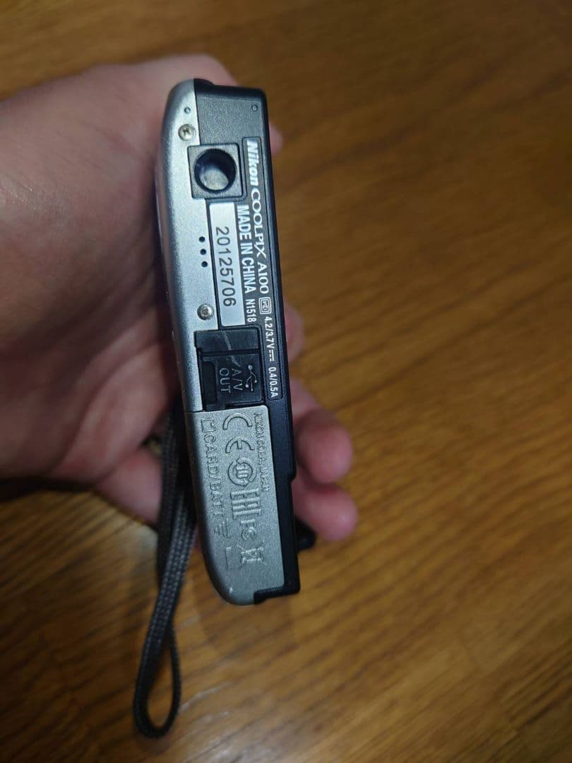 Nikon COOLPIX A100 シルバー