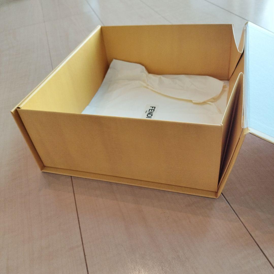 FENDI フェンディ 空箱 保存袋2枚 計3点セット BOX ショップ袋