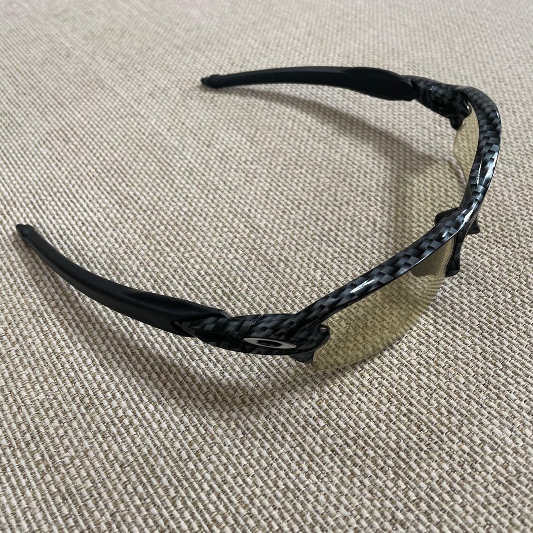 OAKLEY FLAK2.0 レンズカスタム NXTディナイト調光レンズ