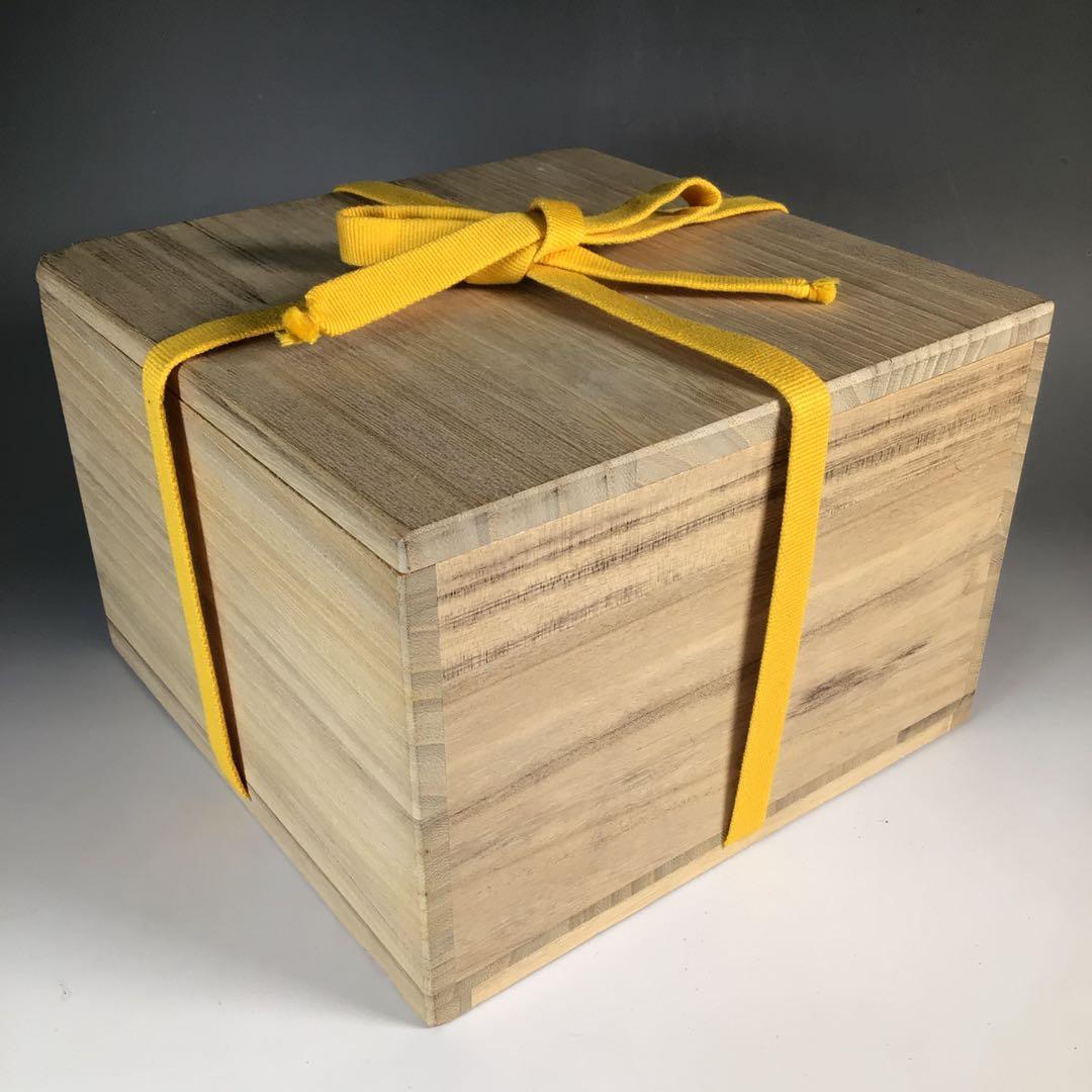 Ｎ７２２　喰籠　『根来塗』『富山昇斉作』『食篭』　共箱　菓子器