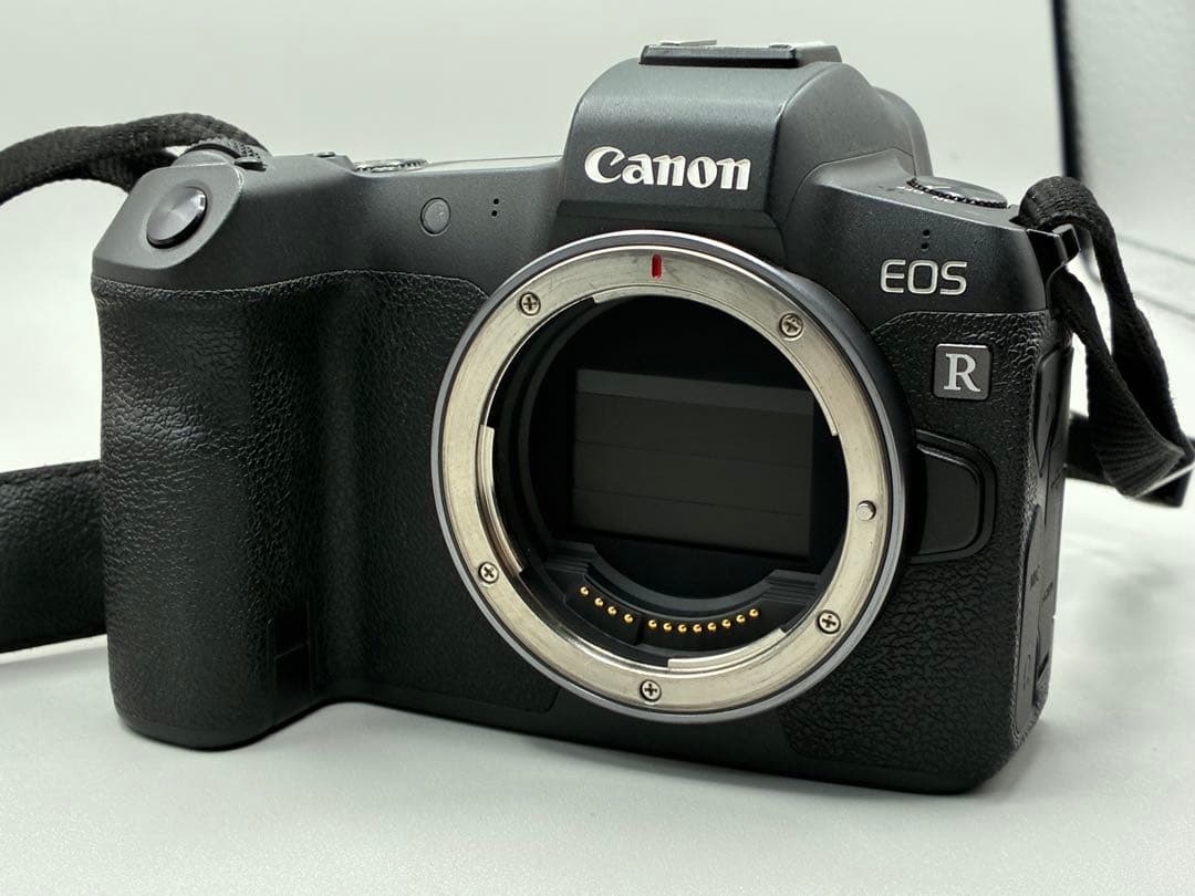 【美品】CanonEOS Rボディ＋純正マウントアダプタEF-EOS R セット