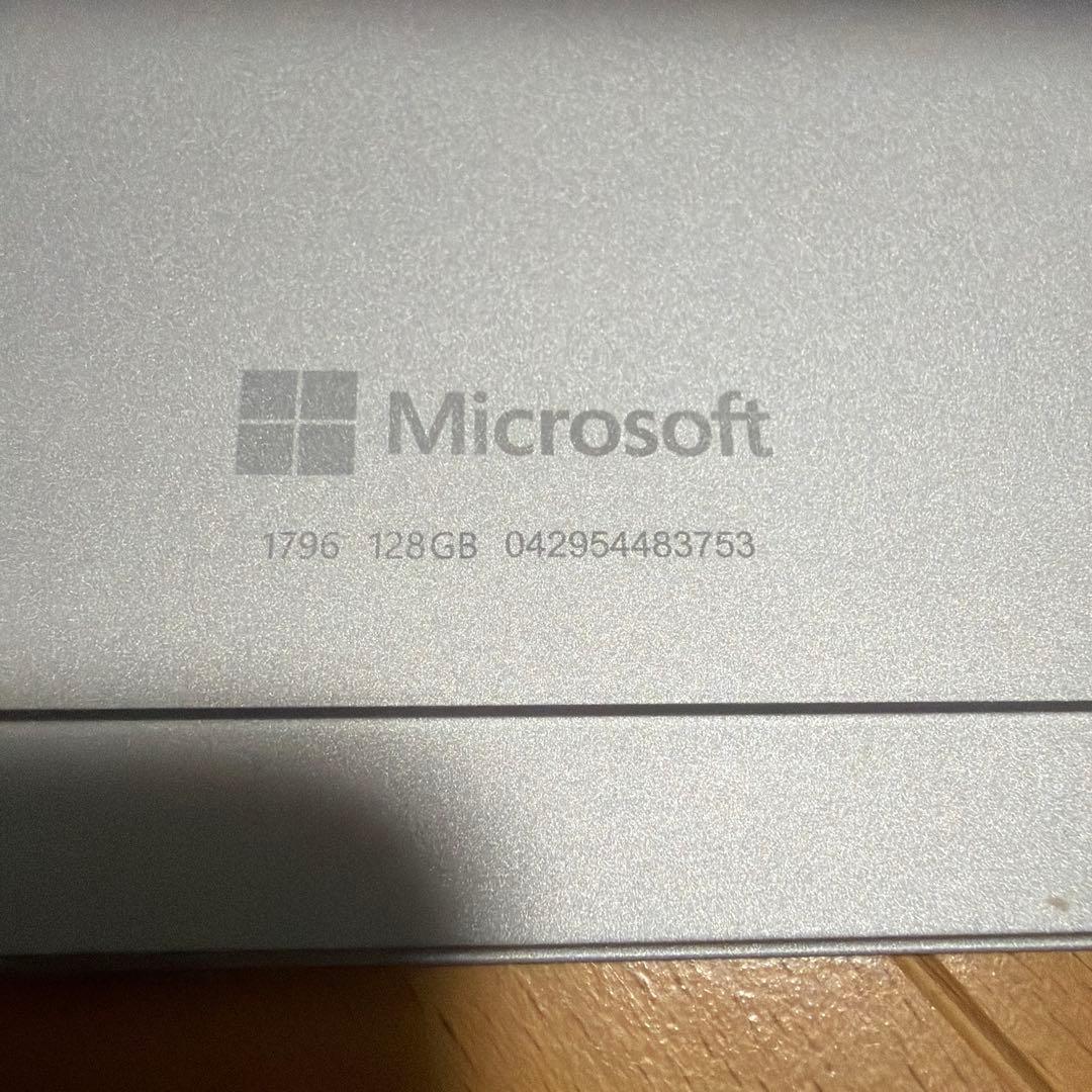 S*m様 Surface Pro 5（128GB）