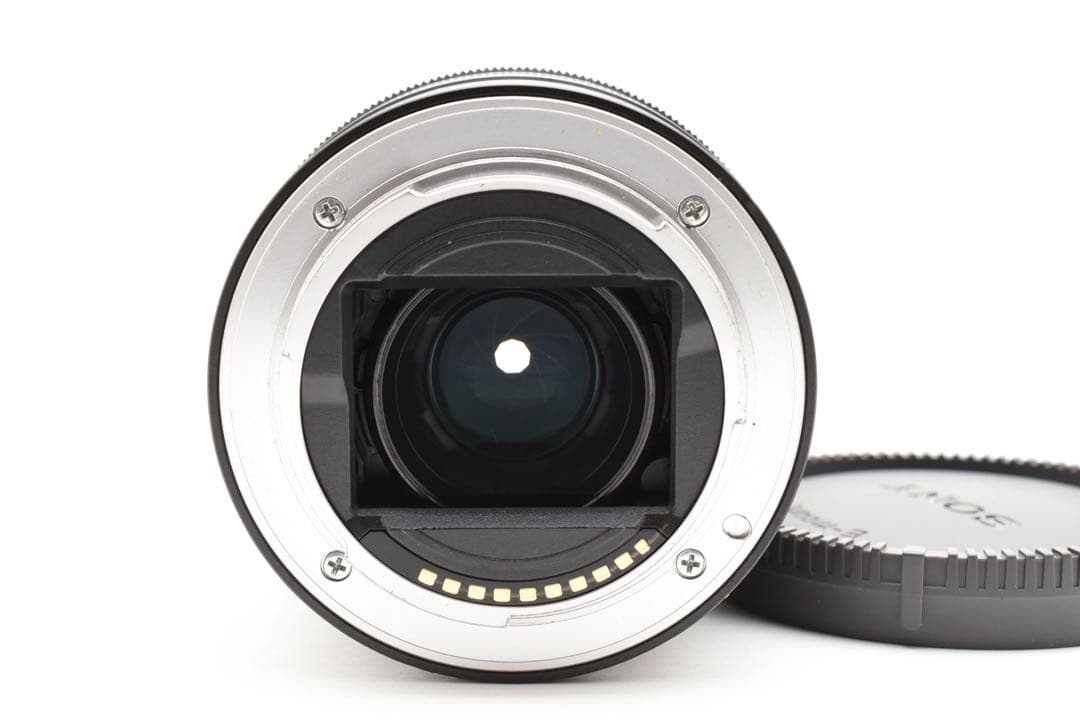 美品　SONY SEL28F20 FE 28mm F2 カメラレンズ　Eマウント