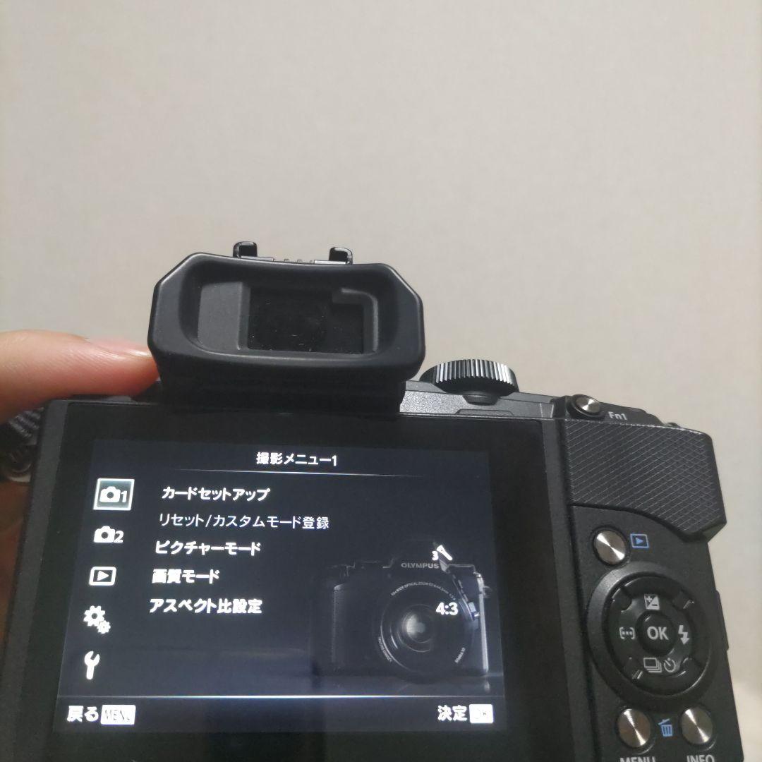 OLYMPUS STYLUS 1 本体と付属品　SDカード2枚付き