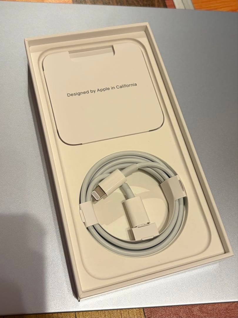 iPhone 13 スターライト 512GB