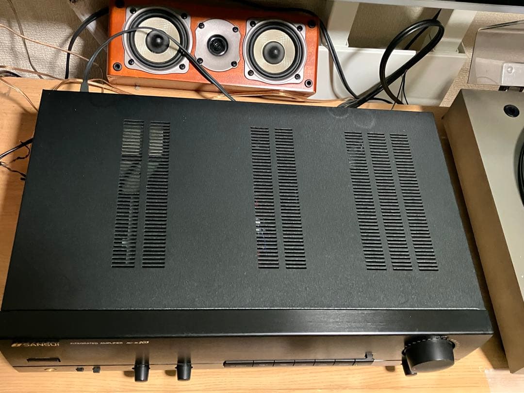 【動作品】SANSUI プリメインアンプ　AU-α205