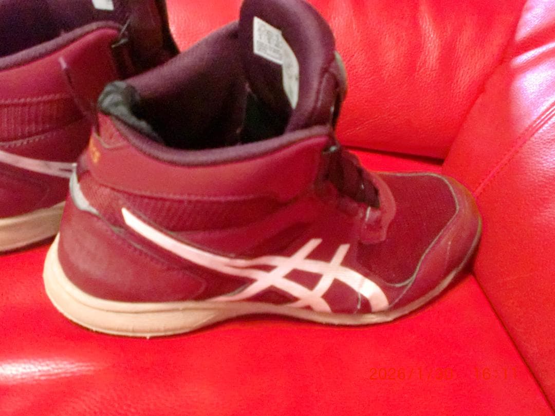 y*u様 安全靴asicsダイヤル調整ハイカットネット洗濯天日干し限定品