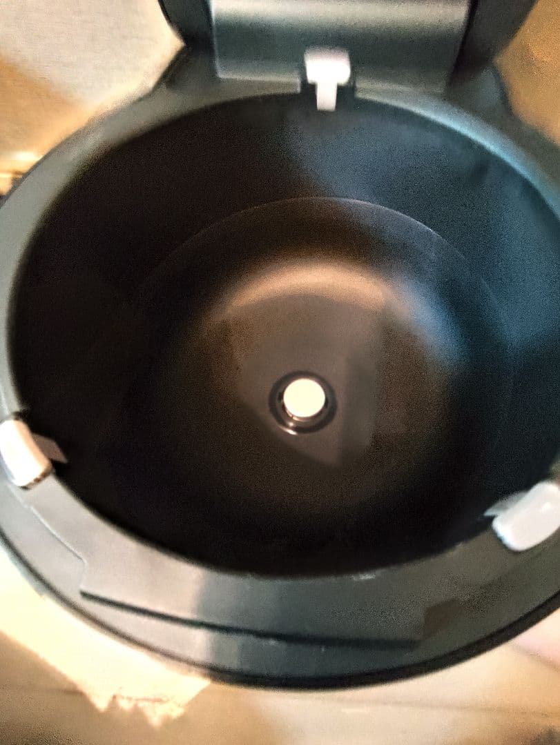 ジャンク Panasonic 可変圧力IHジャー炊飯器 SR-V18BB