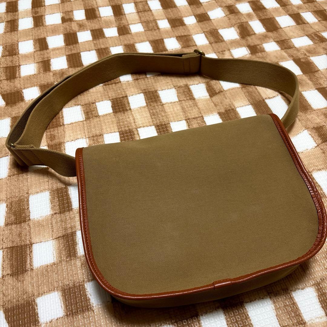 BRADY ショルダーバッグ　STOUR 美品