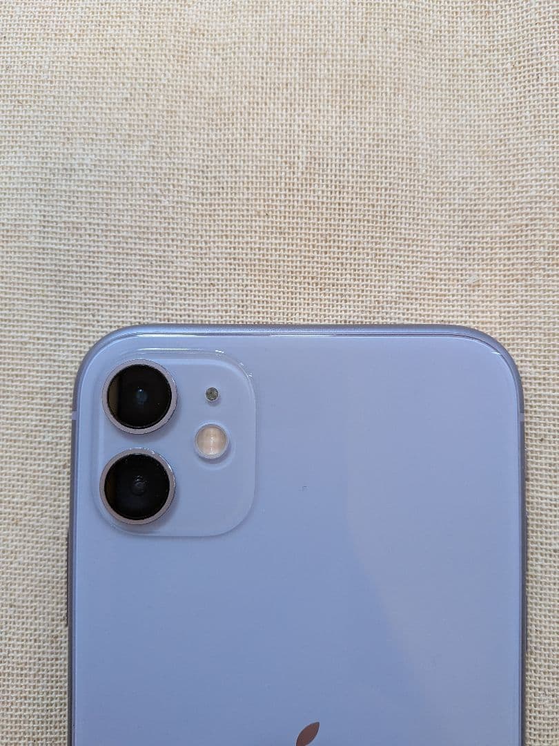 iPhone11　パープル