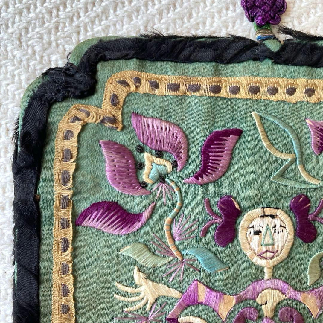 アンティーク シルクロード チャイナ チベット 紫シルク古刺繍 壁飾り 時代物