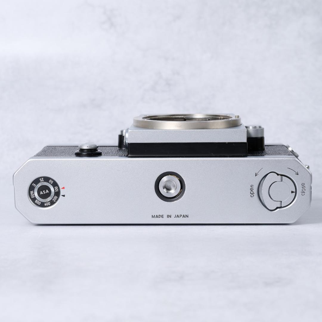 美品 Nikon F ボディのみ