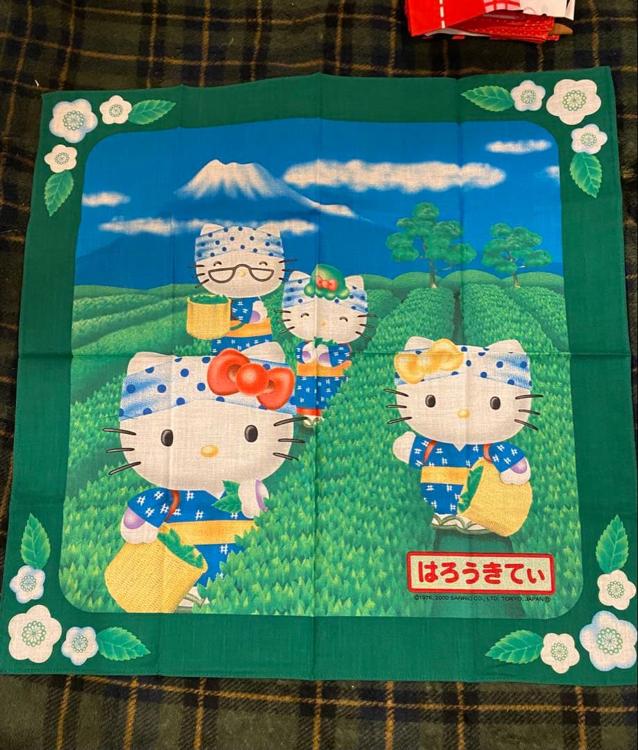 Hello kitty 限定品　まとめ売り　メモ帳 ミニタオル　ハンカチ　巾着