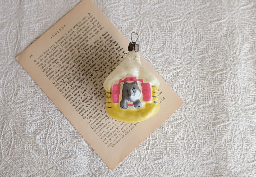 * old ornament ❀ おうち猫ちゃん グレー＆イエロー・ピンク