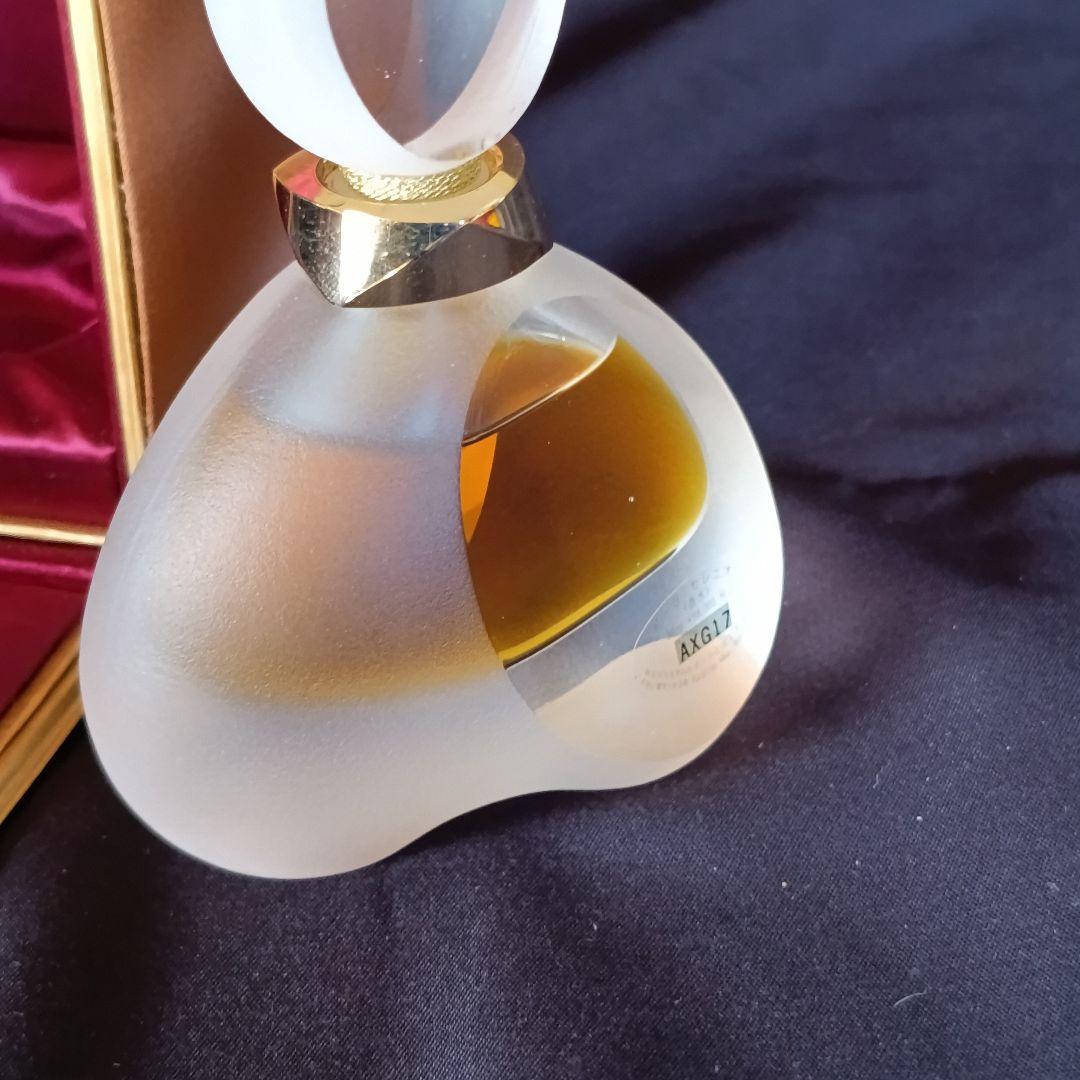 ポーラ　POLA 香水　セレニオン　定価98000円