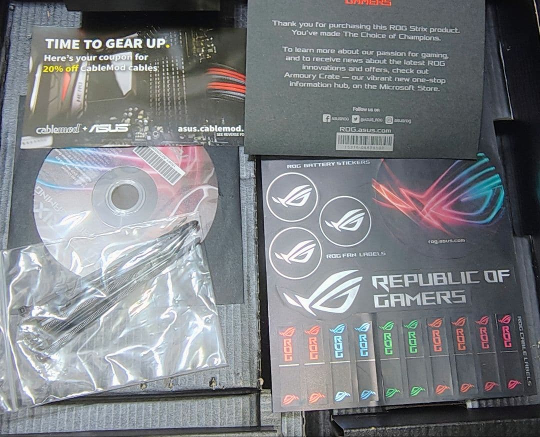 ASUS ROG STRIX Z390 ASRock B360Mマザーボード