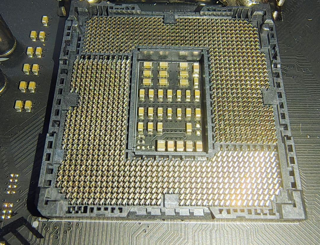 ASUS ROG STRIX Z390 ASRock B360Mマザーボード