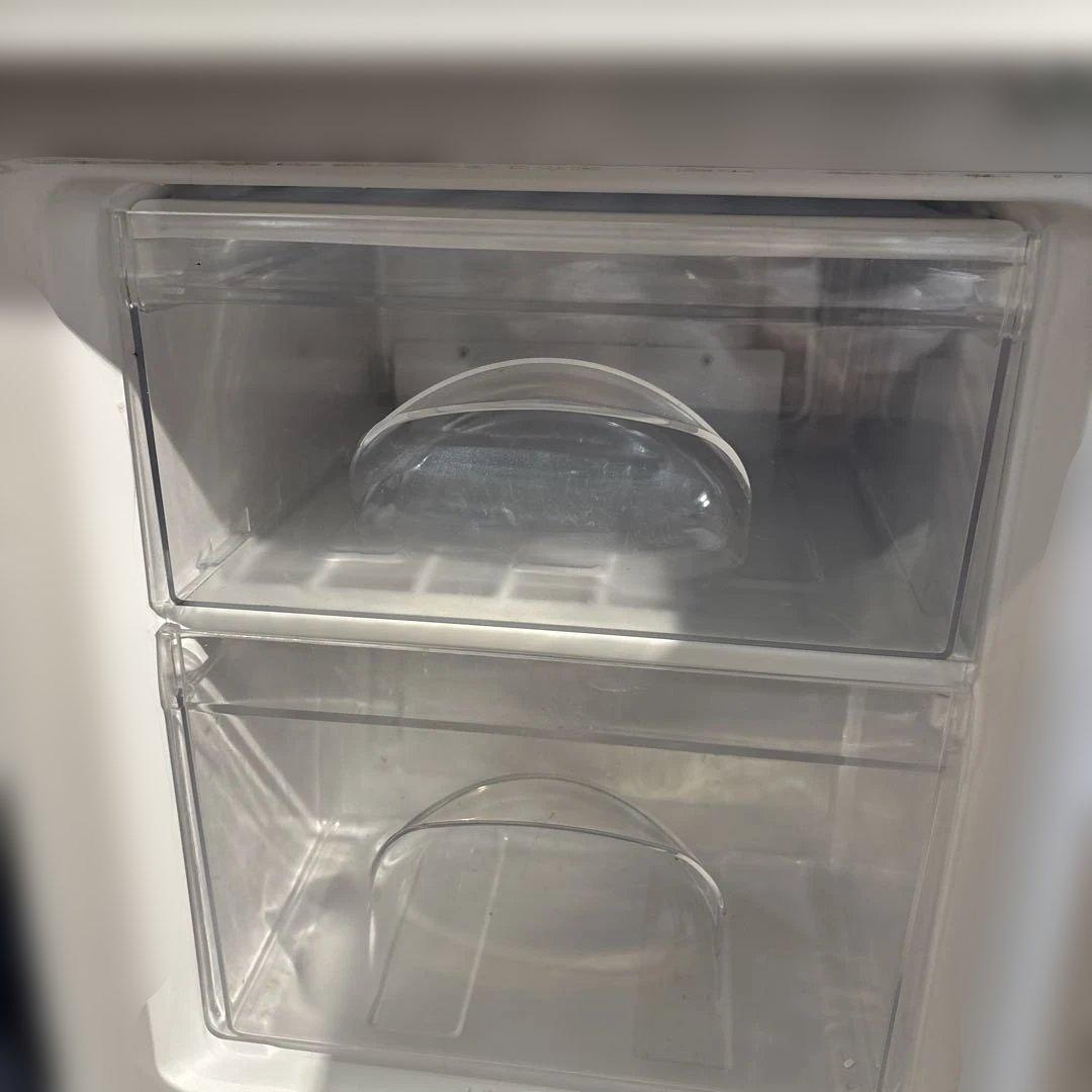 小型　冷蔵庫