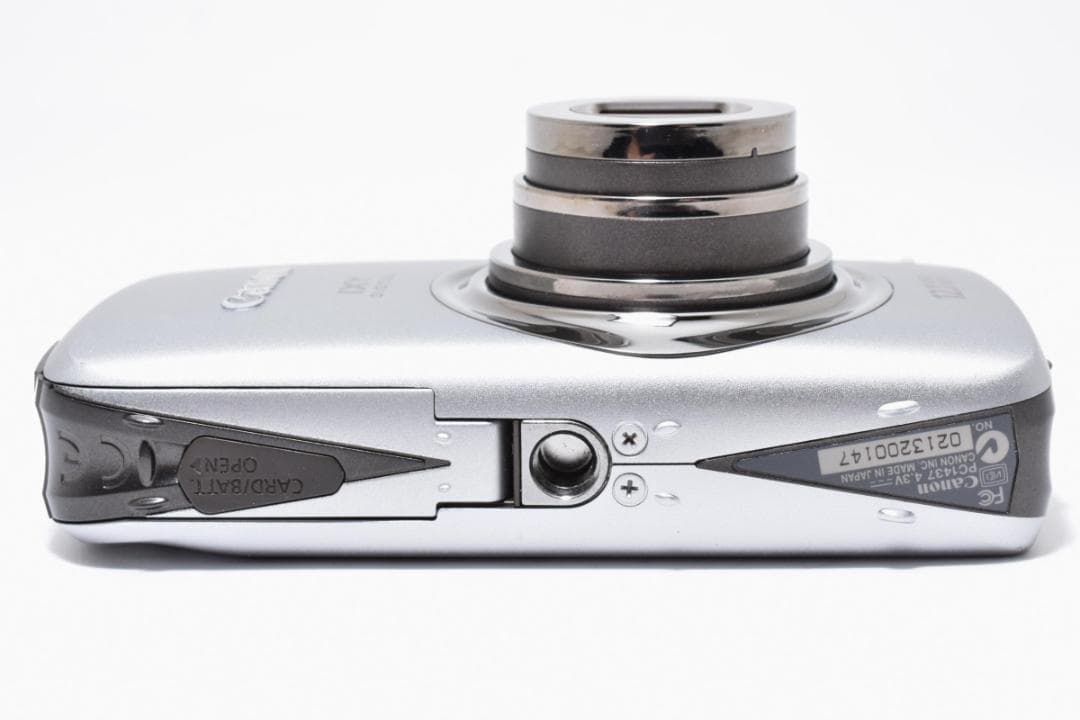 《 美品 》 キヤノン　Canon IXY DIGITAL 930IS シルバー