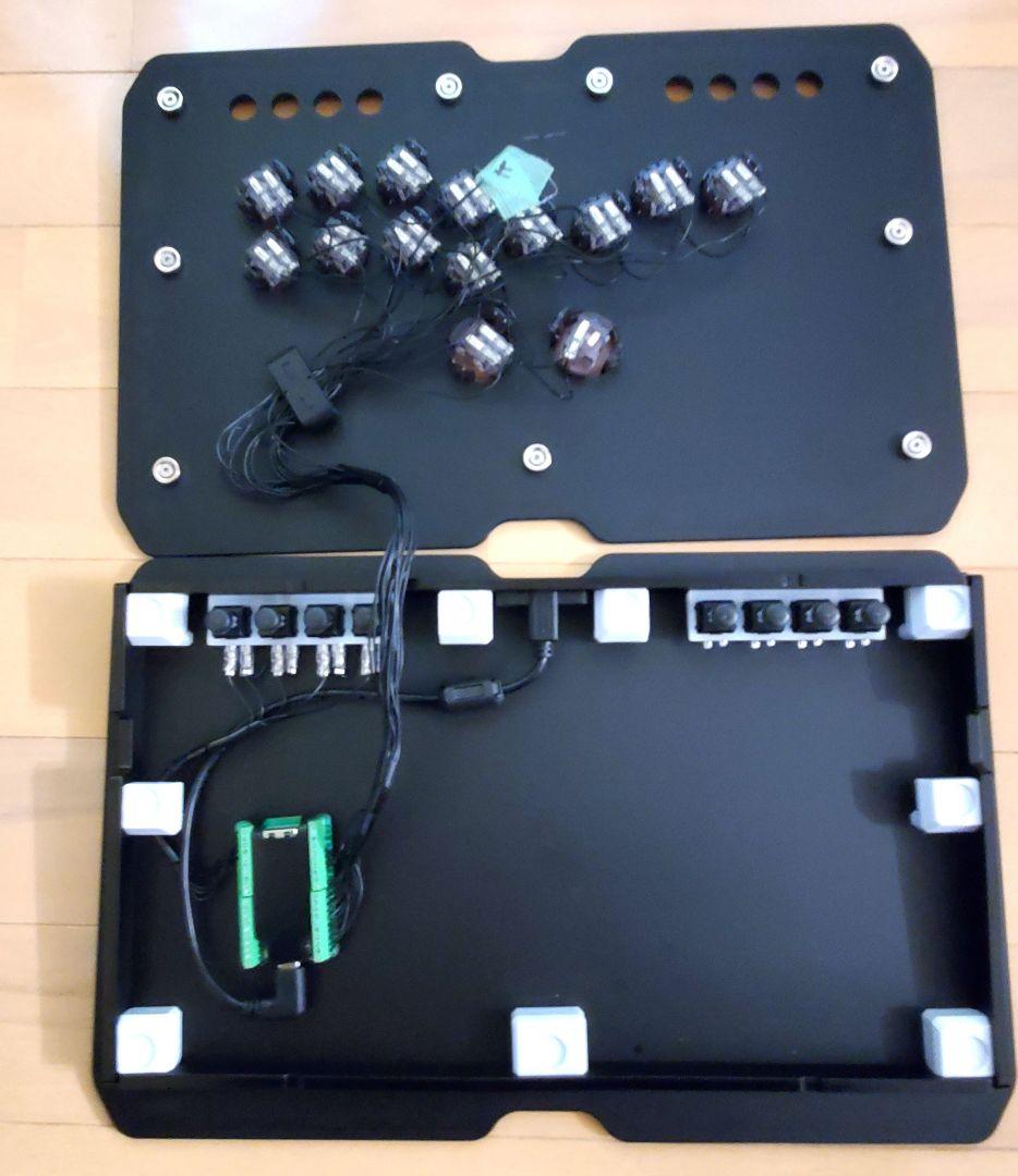 PC用ゲームコントローラー・コンバーター PUNKWORKSHOP ULTRABOX