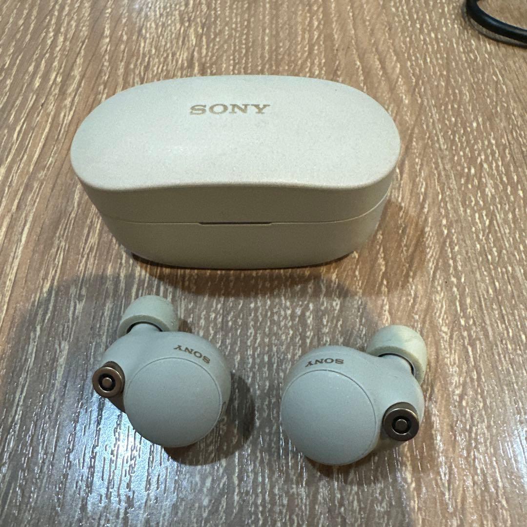 SONY WF-1000XM4 ワイヤレスイヤホン ノイズキャンセリング