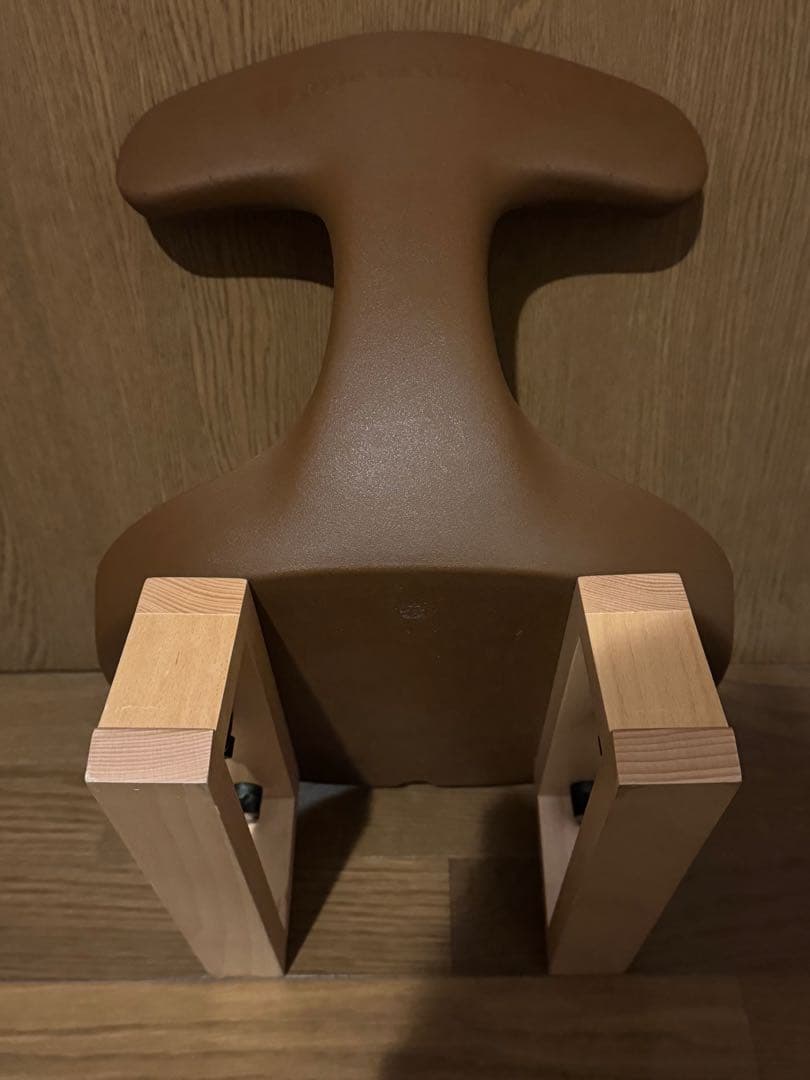 アーユルチェア　ayur-chair　あぐら椅子　座椅子　姿勢サポート　骨盤矯正