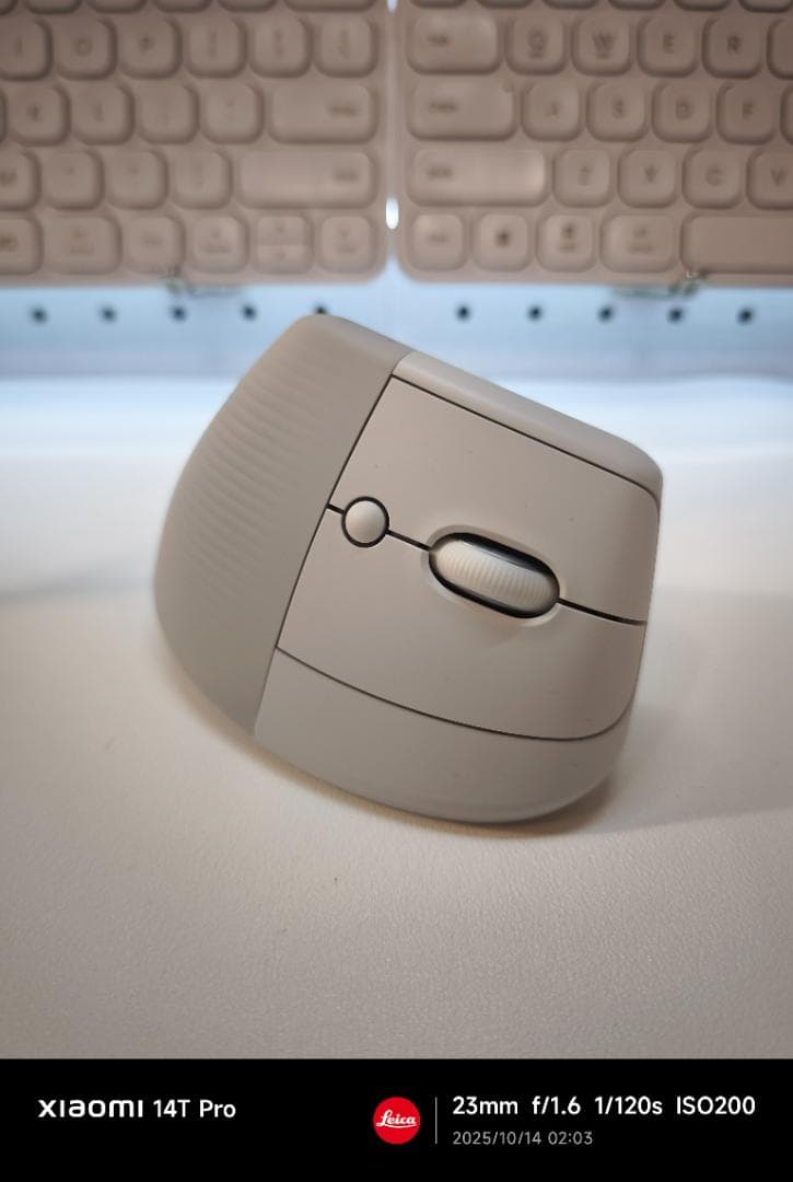 Logicool LIFT M800 ペイルグレー 美品