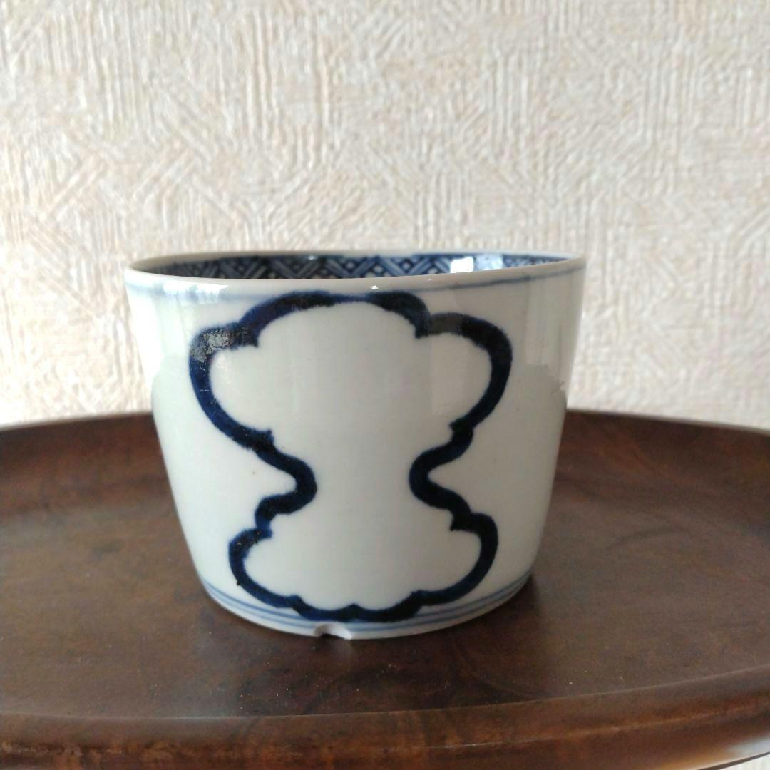 古伊万里白磁染付書き忘れ大振り蕎麦猪口