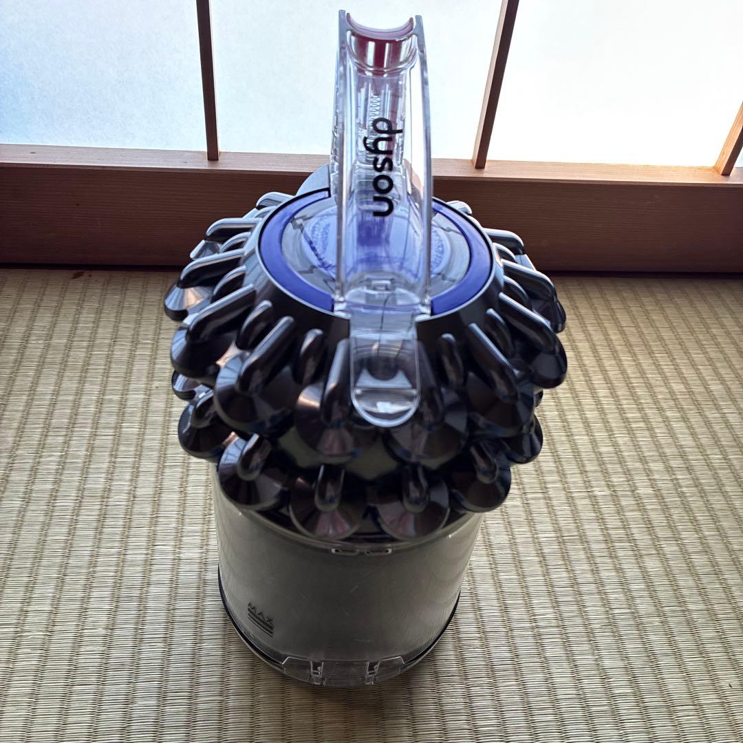 Dyson キャニスター掃除機 本体DC63 付属品ホースのみ【動作確認済み】
