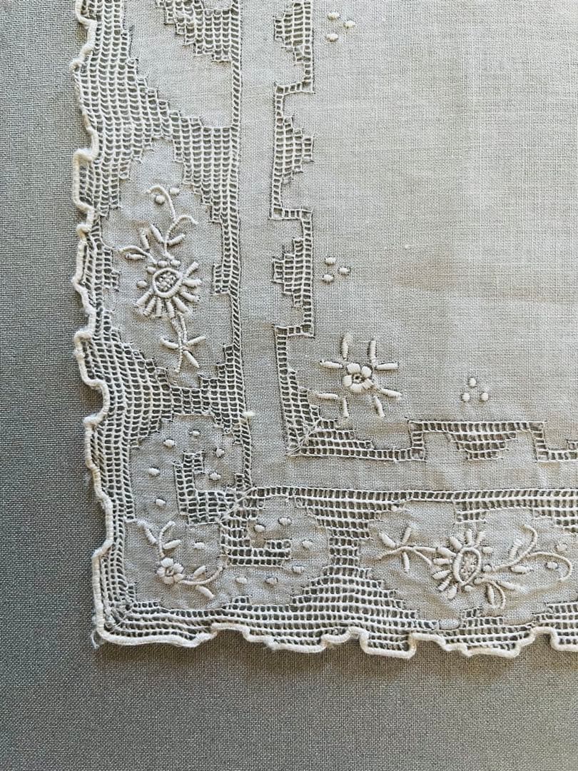 汕頭、刺繍入りハンカチセット　4枚