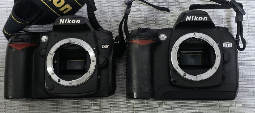 S*I様 Nikon D70 D90 　2個セット