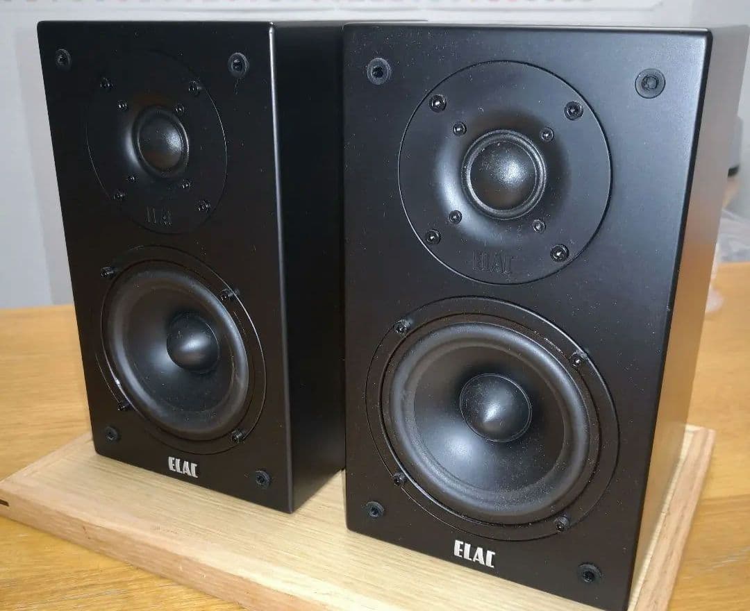 ELAC BS 72 ブラック ブックシェルフスピーカー