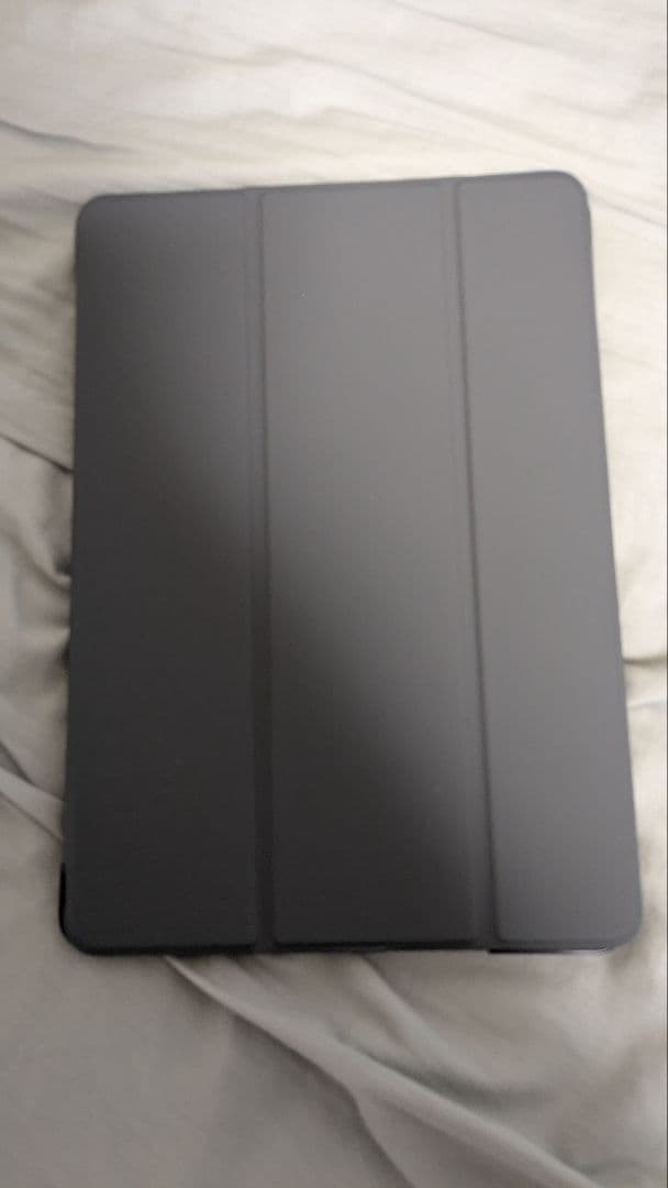 Apple iPad (第9世代) 64GBバッテリー100%＋ケース