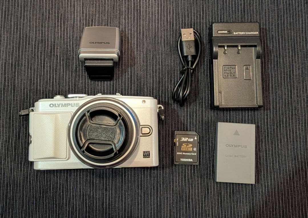 【美品】OLYMPUS オリンパス E-PL6 ホワイト ショット数416