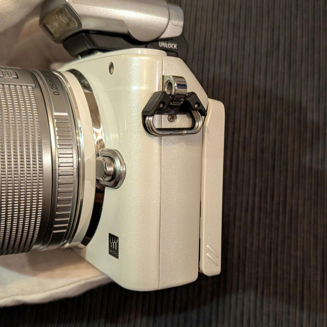 【美品】OLYMPUS オリンパス E-PL6 ホワイト ショット数416
