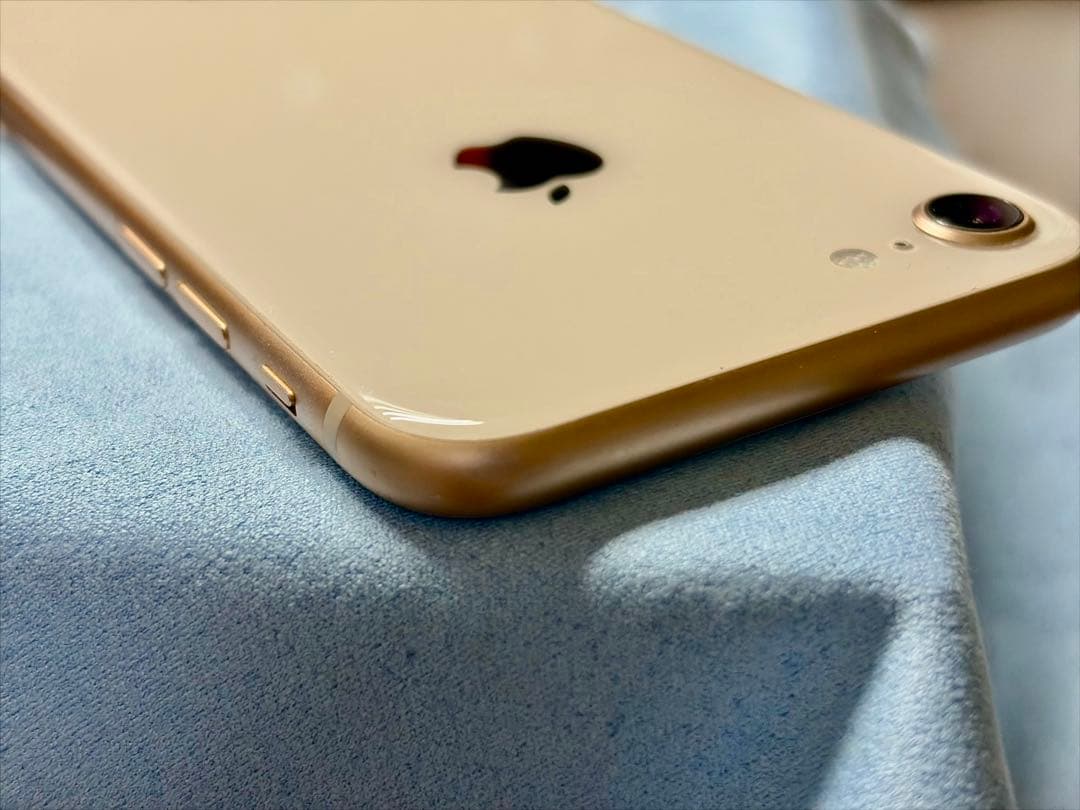 Apple iPhone 8 64GB ピンクゴールド