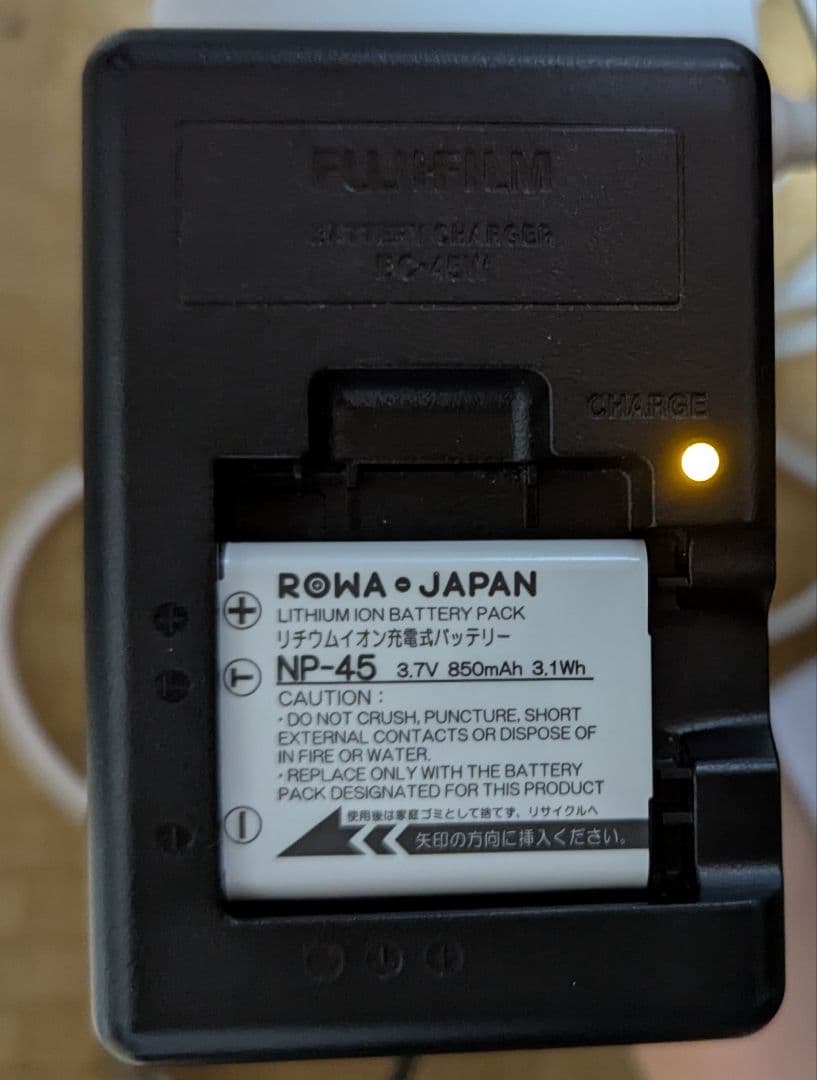 【動作確認済】FUJIFILM FINEPIX Z800EXR デジタルカメラ