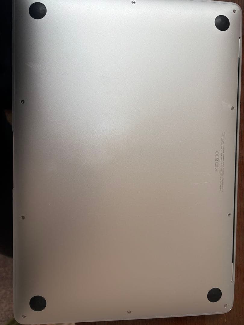 MacBook Air M1 8GB 256GB バッテリー