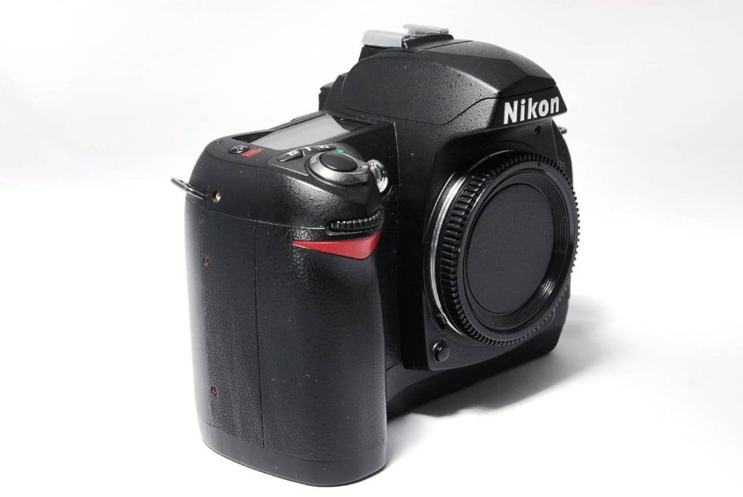 【決算セール】名機CCDモデル Nikon D70s 高画質一眼レフ 人気機種